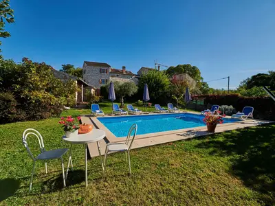 Villa für 8 Personen (200 m²) in Višnjan 6/10