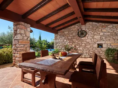 Villa für 8 Personen (200 m²) in Višnjan 8/10