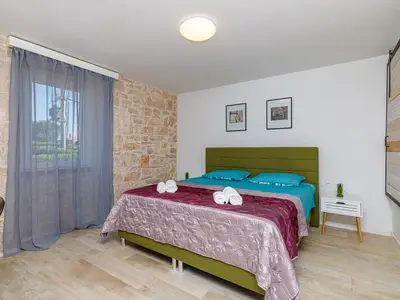 Villa für 6 Personen (150 m²) in Višnjan 10/10