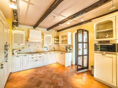 Villa für 11 Personen (625 m²) in Višnjan 10/10