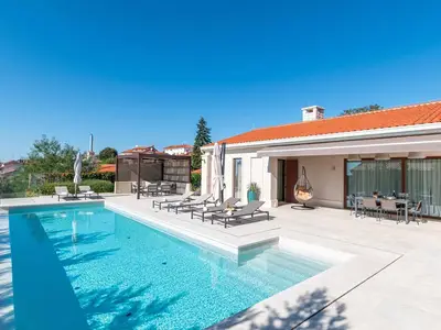 Villa für 6 Personen (198 m²) in Višnjan 2/10