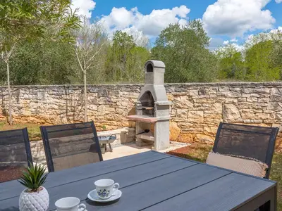Villa für 8 Personen (162 m²) in Višnjan 7/10