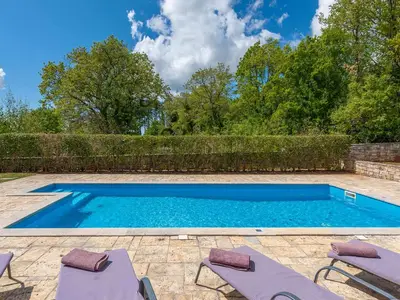 Villa für 8 Personen (162 m²) in Višnjan 9/10