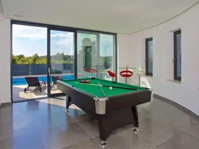 Villa für 12 Personen (370 m²) in Višnjan 10/10