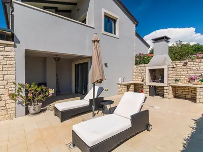 Villa für 8 Personen (180 m²) in Višnjan 5/10