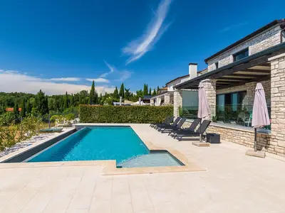 Villa für 8 Personen (180 m²) in Višnjan 6/10