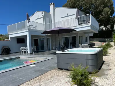 Villa für 4 Personen (249 m²) in Višnjan 8/10