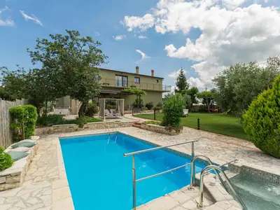 Villa für 6 Personen (180 m²) in Vižinada 1/10