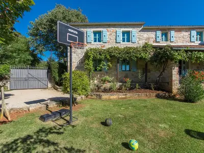 Villa für 8 Personen (270 m²) in Vižinada 7/10