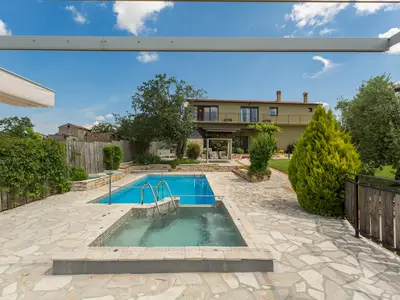 Villa für 6 Personen (180 m²) in Vižinada 2/10