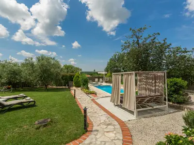 Villa für 8 Personen (250 m²) in Vižinada 5/10 Villa für 8 Personen (250 m²) in Vižinada 5/10