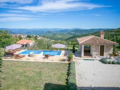 Villa für 8 Personen (230 m²) in Vižinada 6/10