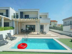 Villa für 8 Personen (140 m²) in Vodice