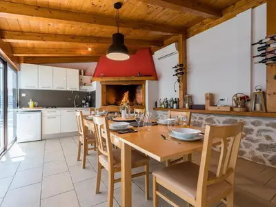 DiningRoom