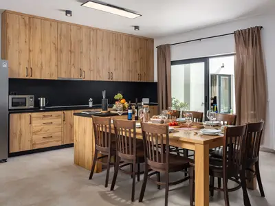 Küche und Essbereich