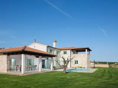 Villa für 14 Personen (330 m²) in Vodnjan 2/10