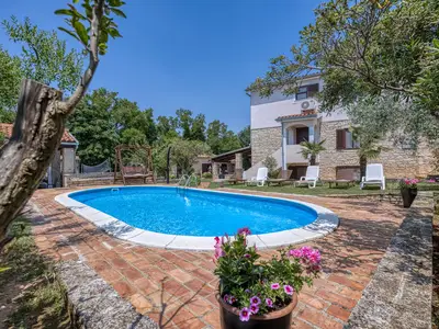 Villa für 8 Personen (140 m²) in Vodnjan 1/10