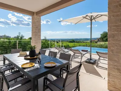 Villa für 8 Personen (271 m²) in Vranje Selo 3/10 Villa für 8 Personen (271 m²) in Vranje Selo 3/10