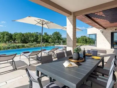 Villa für 8 Personen (271 m²) in Vranje Selo 7/10 Villa für 8 Personen (271 m²) in Vranje Selo 7/10