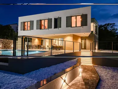 Villa für 10 Personen (290 m²) in Vrbnik 1/10