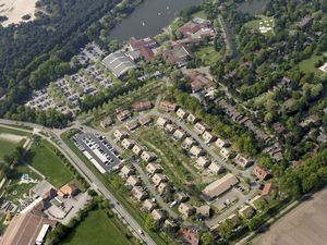 23281866-Villa-18-Weert-300x225-4