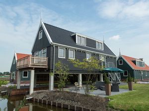 22507645-Villa-6-West-Graftdijk-300x225-1