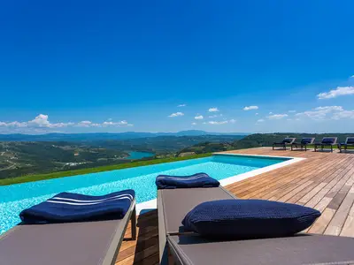 Villa für 7 Personen (250 m²) in Zamask 1/10