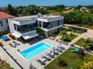 Villa für 10 Personen (220 m²) in Zaton (Zadar)