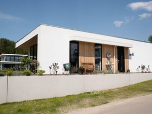 Villa für 4 Personen (90 m²) in Zeewolde