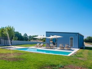 Villa für 6 Personen (87 m²) in Žminj