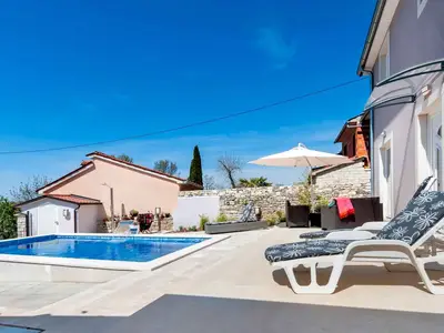 Villa für 8 Personen (160 m²) in Žminj 9/10