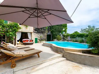 Villa für 8 Personen (180 m²) in Žminj 4/10