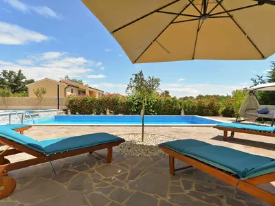 Villa für 14 Personen (280 m²) in Žminj 5/10