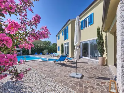 Villa für 14 Personen (280 m²) in Žminj 7/10
