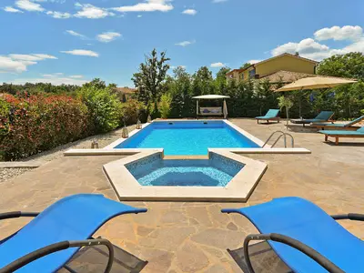 Villa für 14 Personen (280 m²) in Žminj 10/10