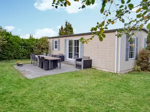 Wohnwagen für 4 Personen (55 m²) in Goedereede