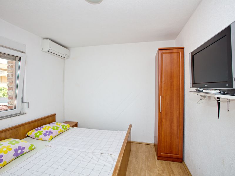 23929037-Zimmer-3-Biograd Na Moru-800x600-2