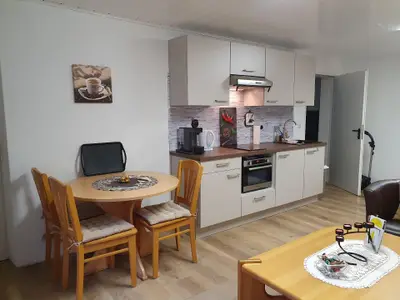 Küche mit Essecke