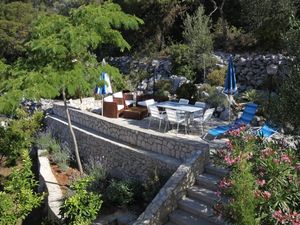 23931072-Zimmer-2-Mali Lošinj-300x225-5