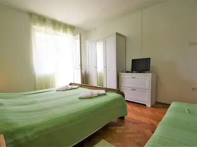 Zimmer für 3 Personen (17 m²) in Poreč 1/10