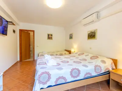 Zimmer für 3 Personen (25 m²) in Poreč 7/10