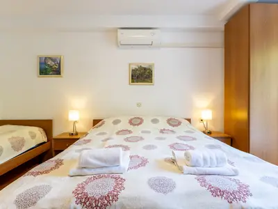 Zimmer für 3 Personen (25 m²) in Poreč 8/10