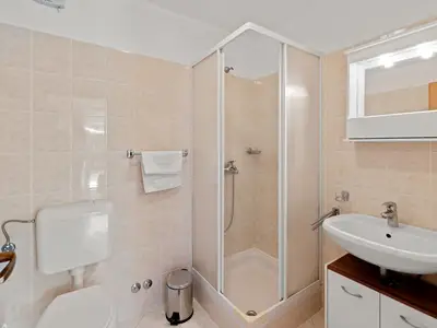 Zimmer für 3 Personen (25 m²) in Poreč 10/10
