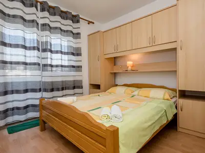 Zimmer für 2 Personen (18 m²) in Rab 6/10