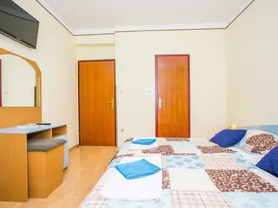 Zimmer für 2 Personen (25 m²) in Rab 3/10