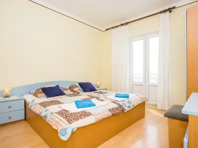 Zimmer für 2 Personen (25 m²) in Rab 4/10