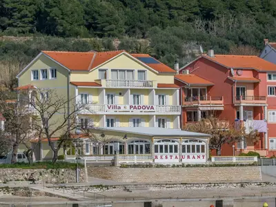 Zimmer für 2 Personen (25 m²) in Rab 2/10