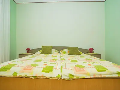 Zimmer für 2 Personen (25 m²) in Rab 6/10