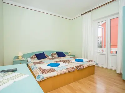 Zimmer für 2 Personen (25 m²) in Rab 2/10