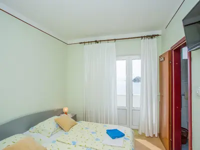 Zimmer für 2 Personen (25 m²) in Rab 3/10